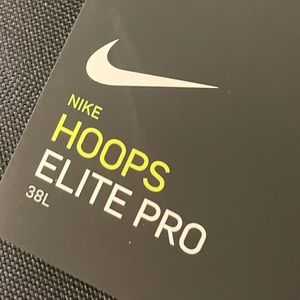 Nike hoops 38L backpack